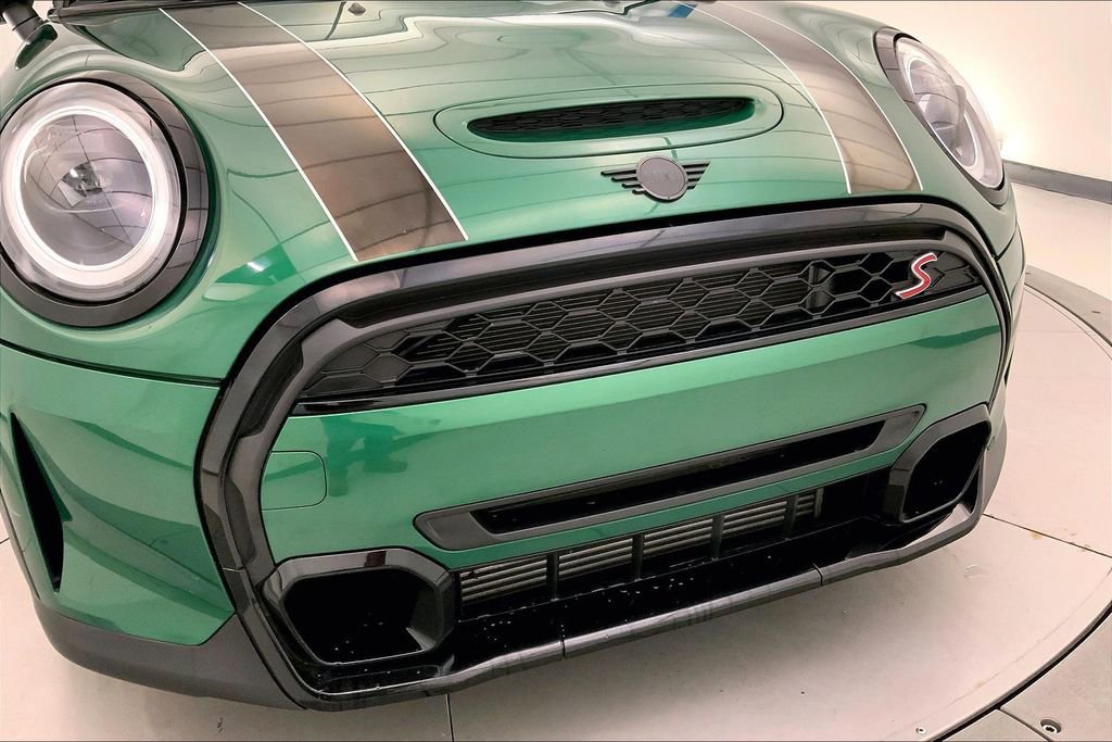 Certified 2023 MINI Cooper S w/ Signature Upholstery Package image 29