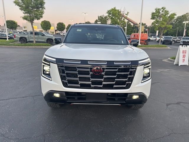 Used 2025 Nissan Armada PRO-4X image 7