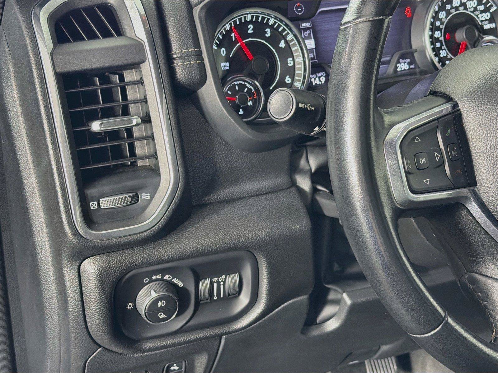 Used 2023 RAM 1500 Laramie AWD/4WD image 17
