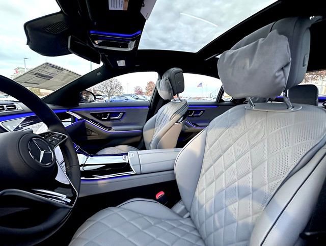 New 2026 Mercedes-Benz S 580 4MATIC Sedan image 18