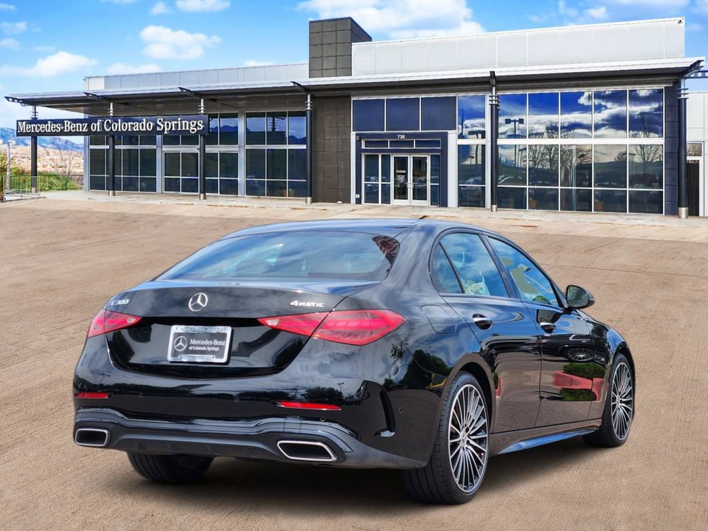 Used 2023 Mercedes-Benz C 300 4MATIC Sedan image 5