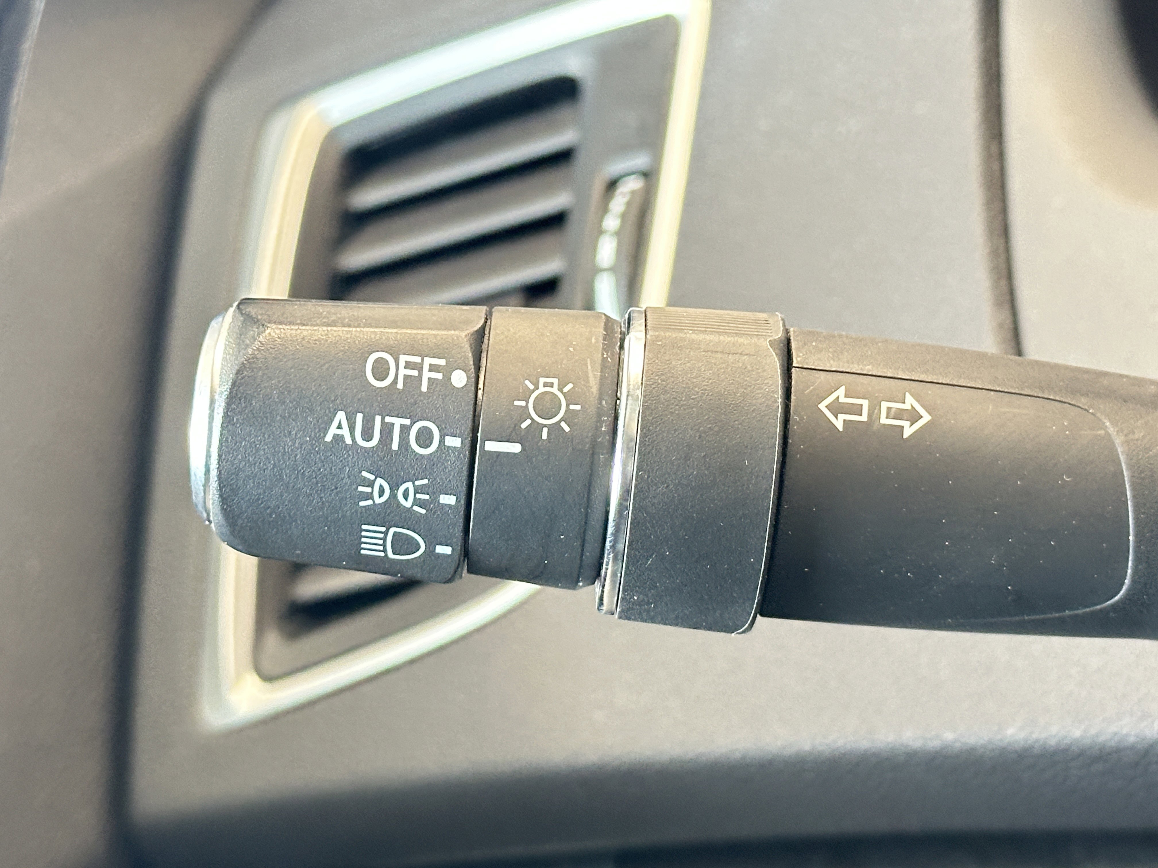 Used 2019 Acura TLX V6 SH-AWD w/ Technology Pkg image 28