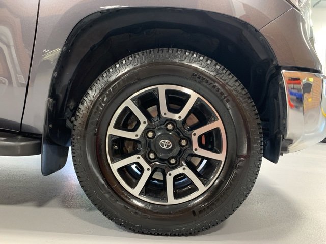 Used 2020 Toyota Tundra Limited image 40
