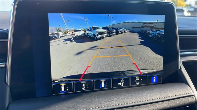 Used 2022 Chevrolet Tahoe LT w/ Luxury Package image 19