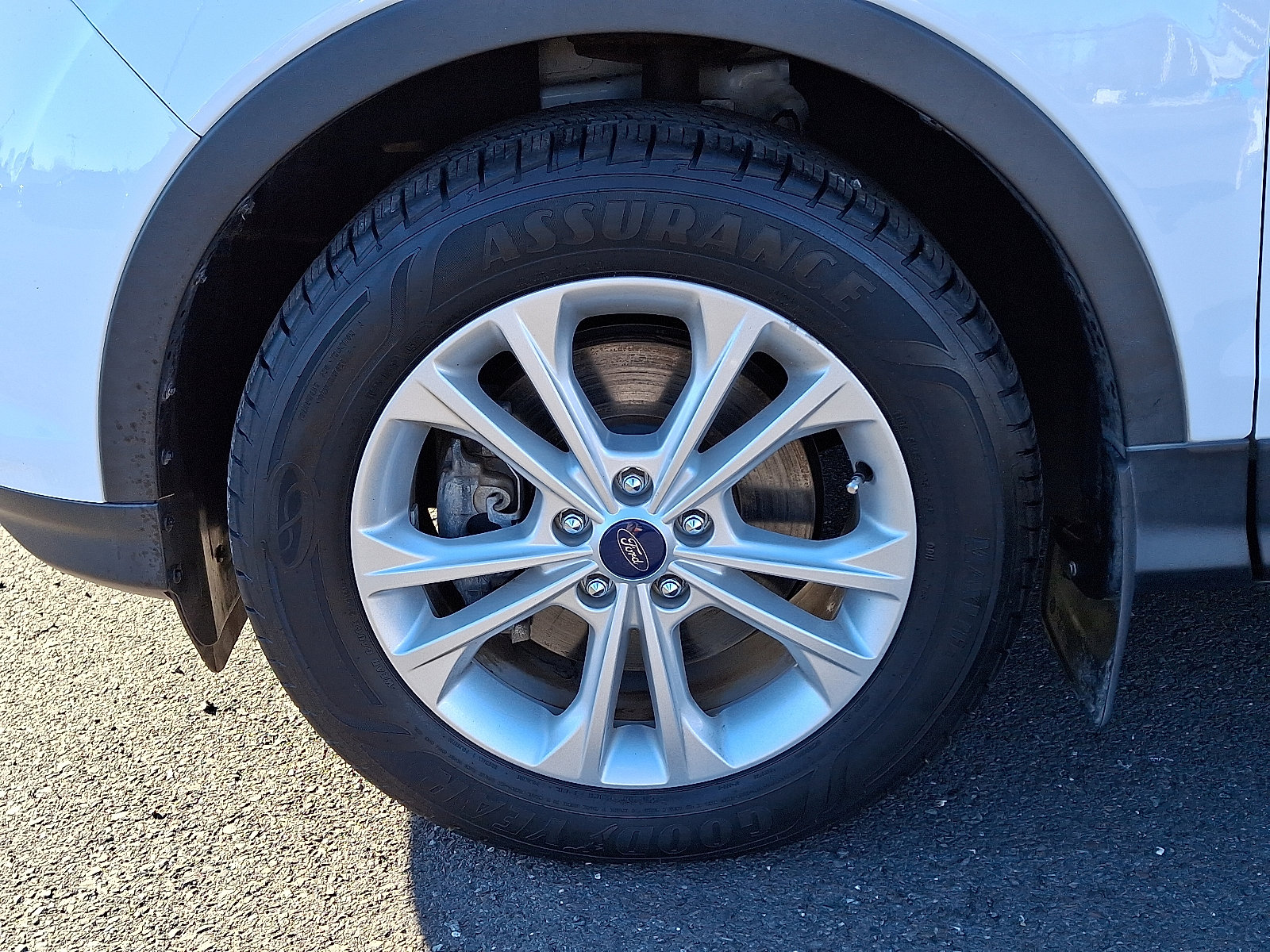 Used 2018 Ford Escape SEL image 10