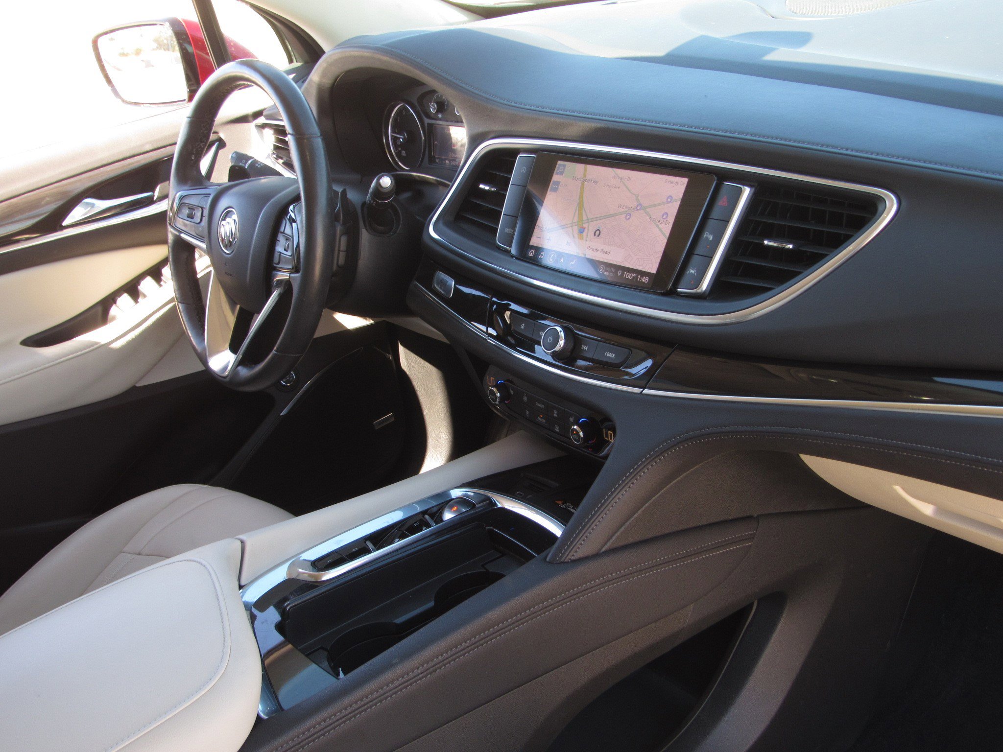 Used 2023 Buick Enclave Essence w/ Sound and Sites Package image 9