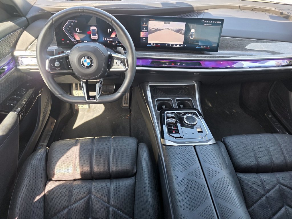 Certified 2023 BMW 760i xDrive AWD/4WD image 11