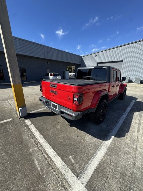 Used 2021 Jeep Gladiator Willys image 4