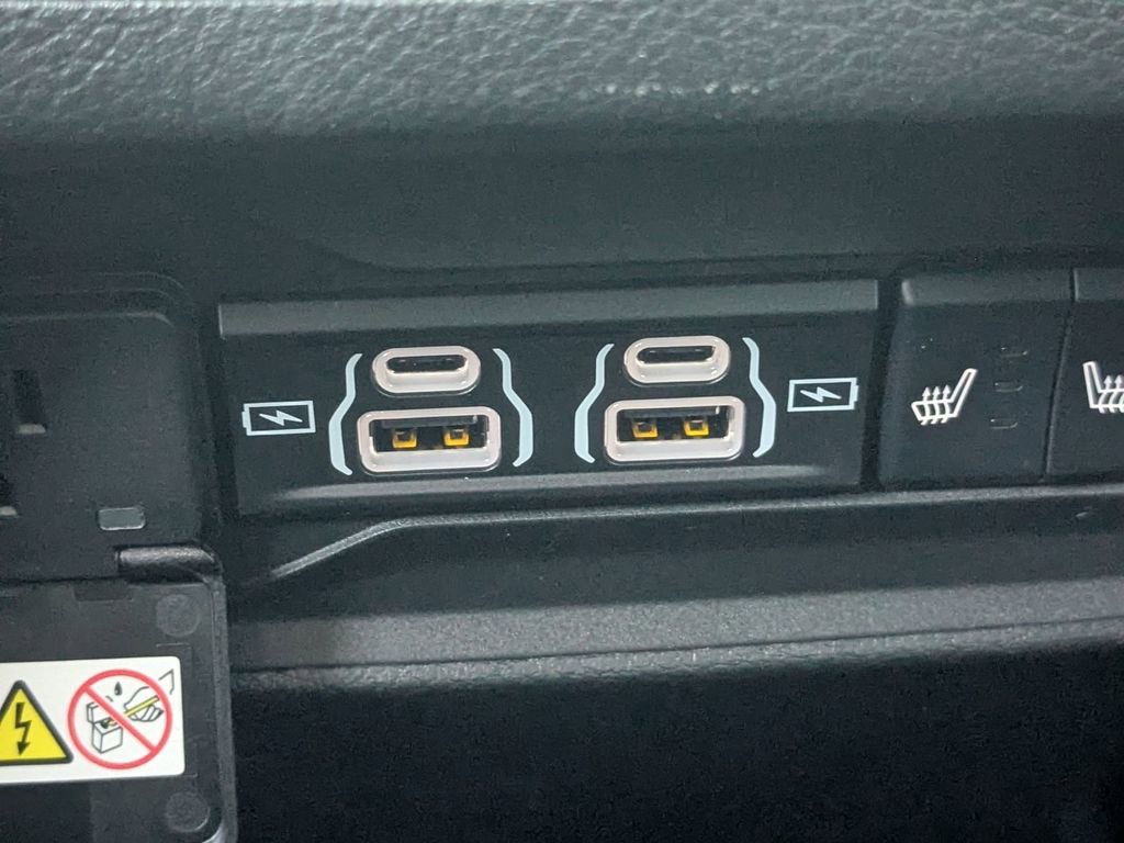 New 2025 Jeep Grand Cherokee Limited w/ Luxury Tech Group II image 31