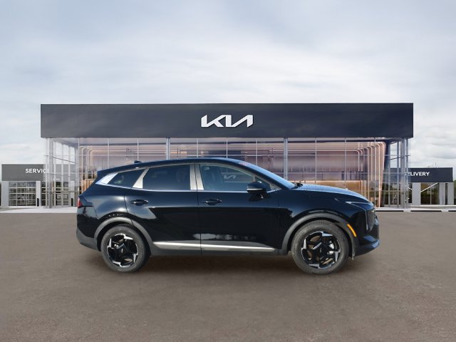 New 2026 Kia Sportage EX FWD image 2