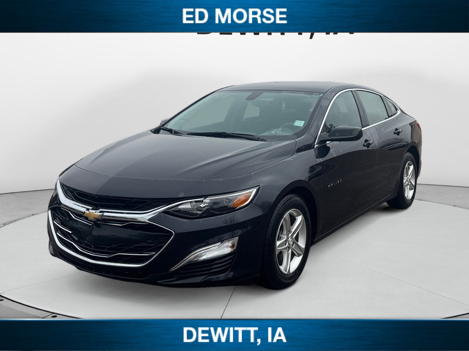 Used 2022 Chevrolet Malibu LS image 1