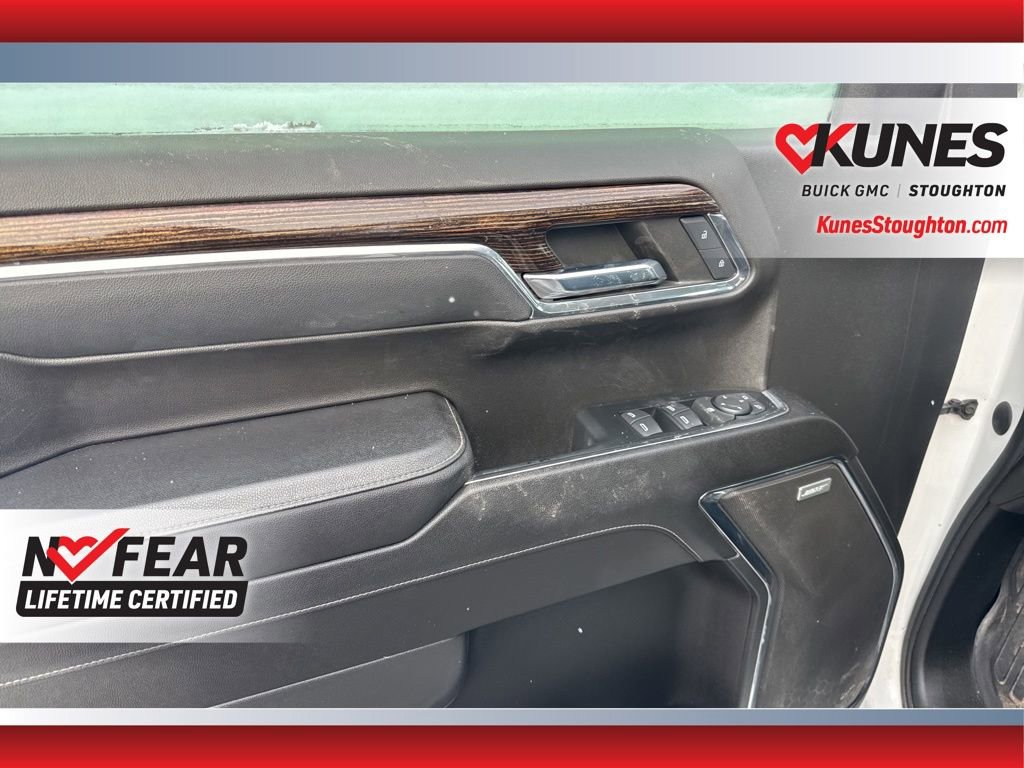 Used 2023 GMC Sierra 1500 Elevation w/ Preferred Package image 5