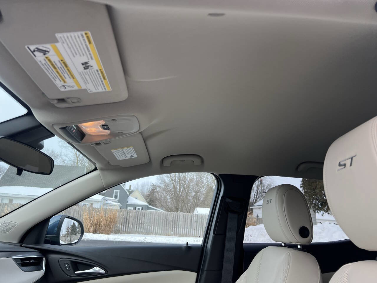 Used 2025 Buick Encore GX Sport Touring w/ Advanced Technology Package image 14