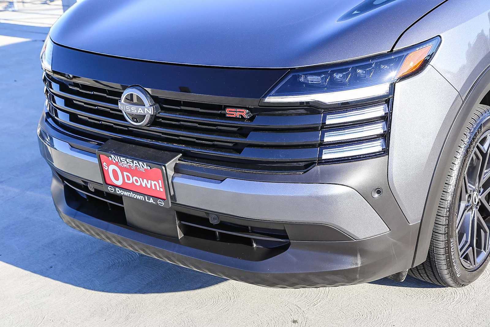 Used 2026 Nissan Kicks SR FWD image 5