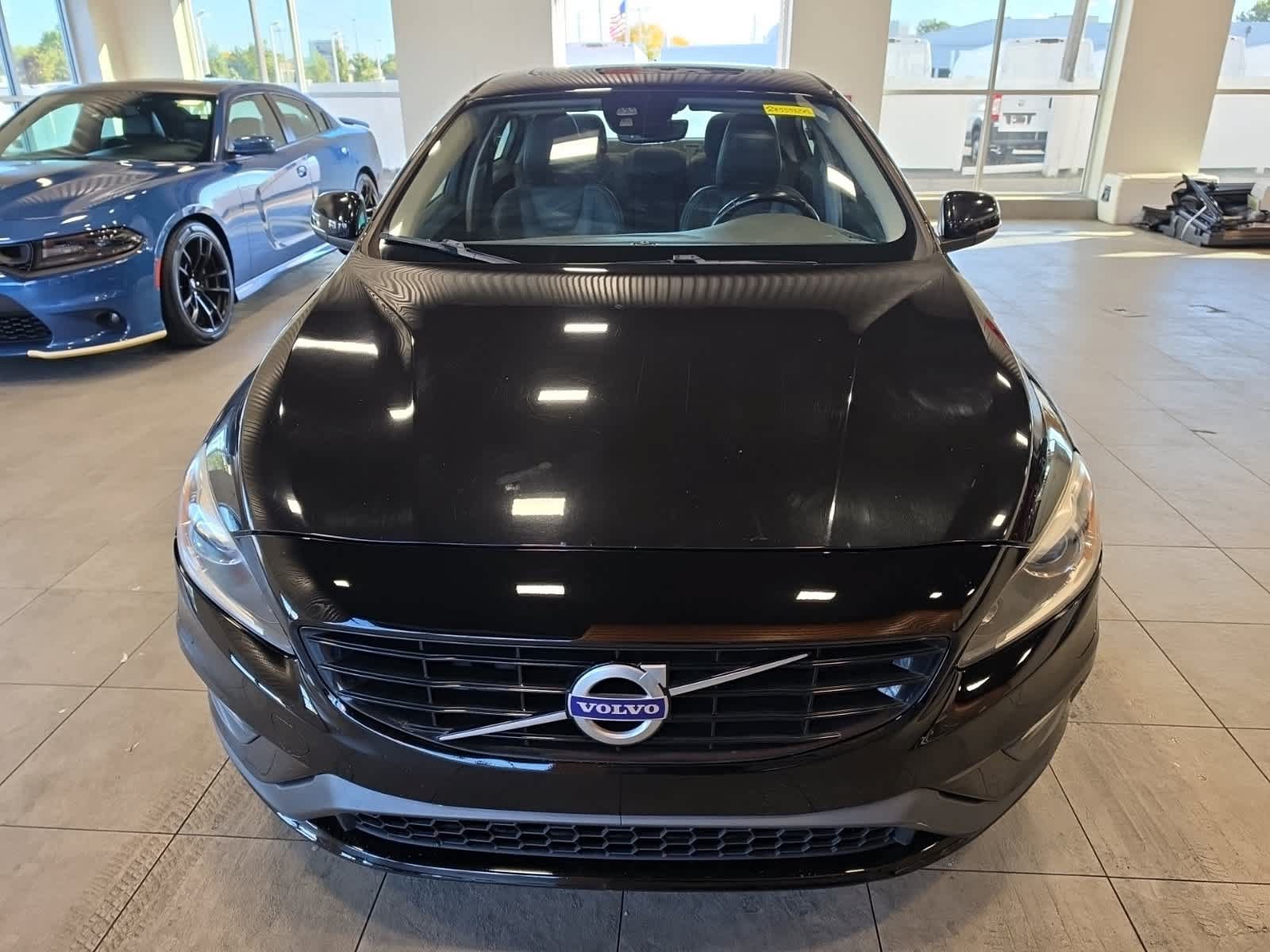 Used 2018 Volvo S60 T5 Dynamic w/ Protection Package AWD/4WD image 2