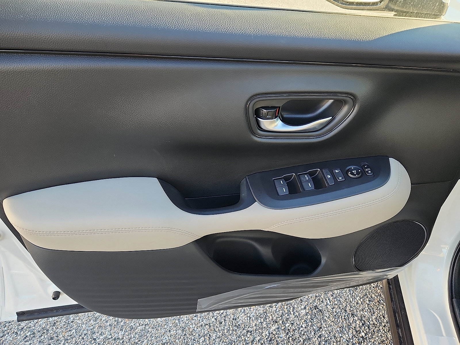 New 2026 Honda HR-V LX image 8