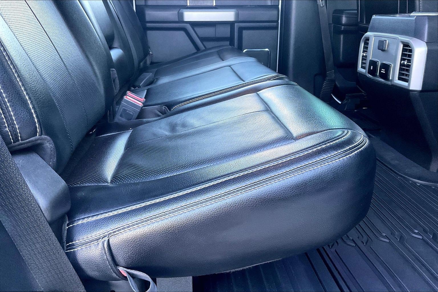 Used 2021 Ford F350 Lariat w/ Lariat Value Package image 18