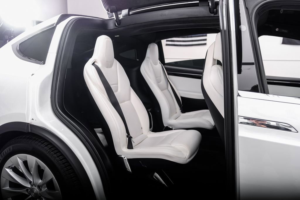 Used 2017 Tesla Model X 75D AWD/4WD image 42