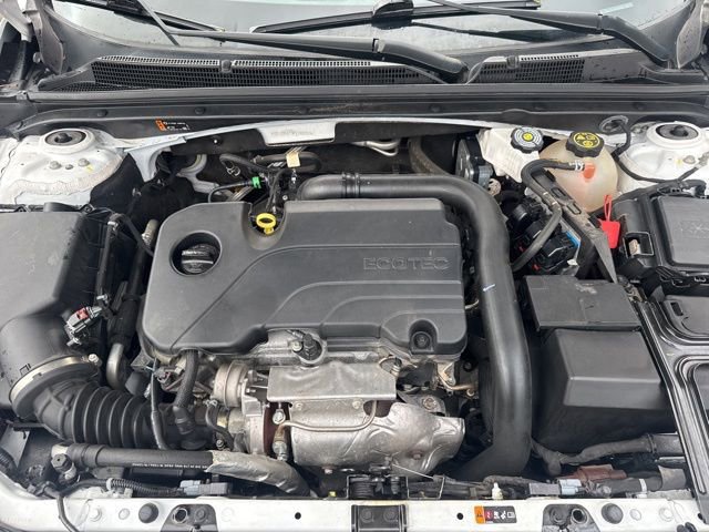 Used 2023 Chevrolet Malibu LT w/ Driver Confidence Package image 32