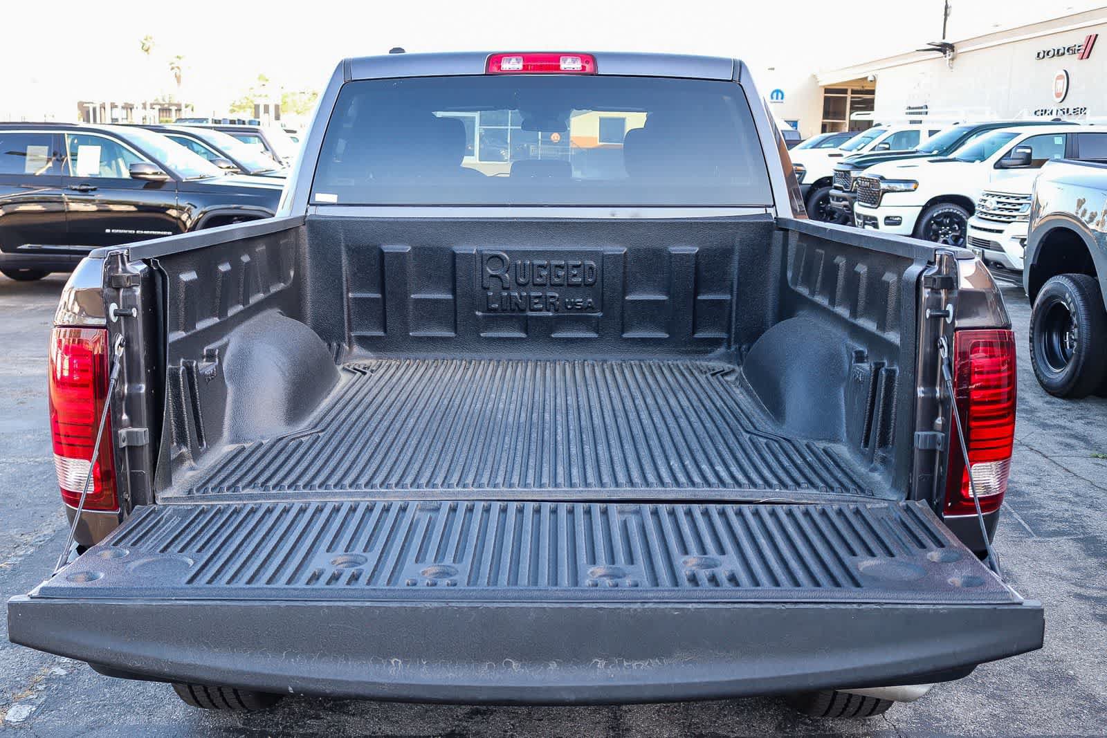 Used 2023 RAM 1500 Warlock AWD/4WD image 25