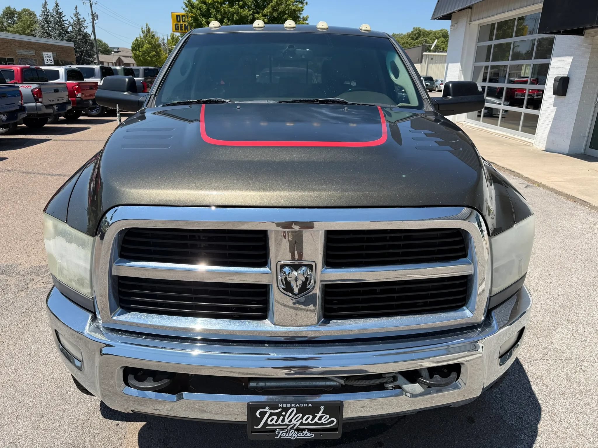 Used 2012 RAM 2500 Power Wagon w/ Luxury Group AWD/4WD image 3
