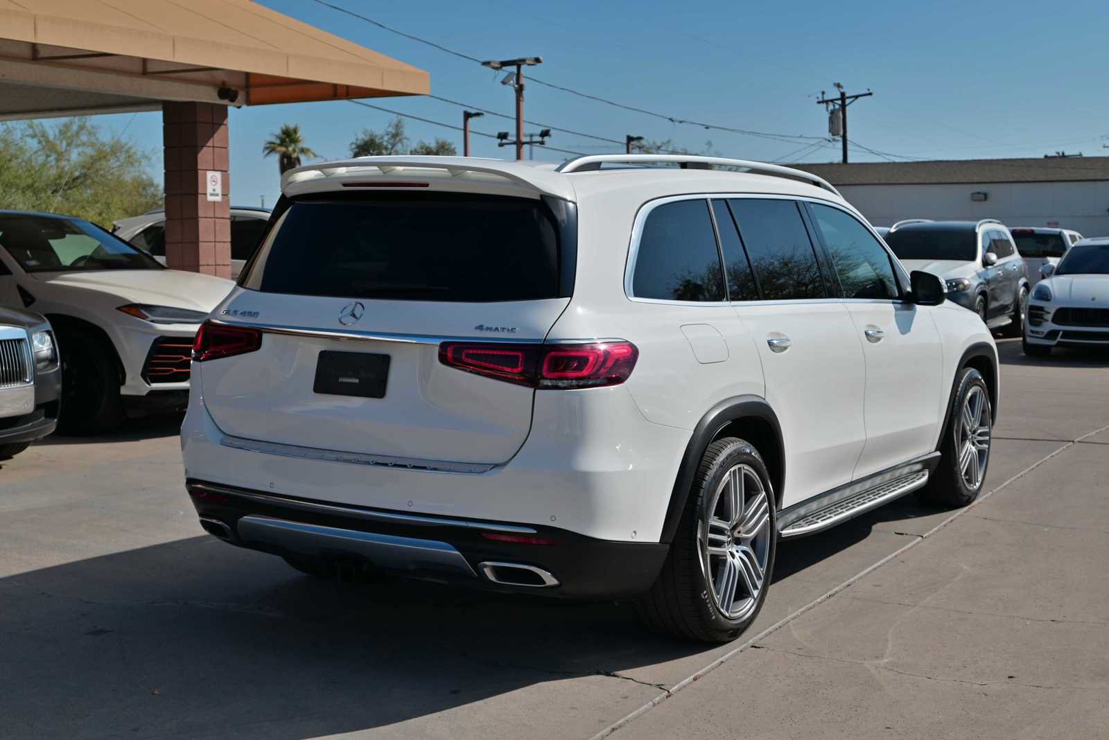 Used 2021 Mercedes-Benz GLS 450 4MATIC image 2
