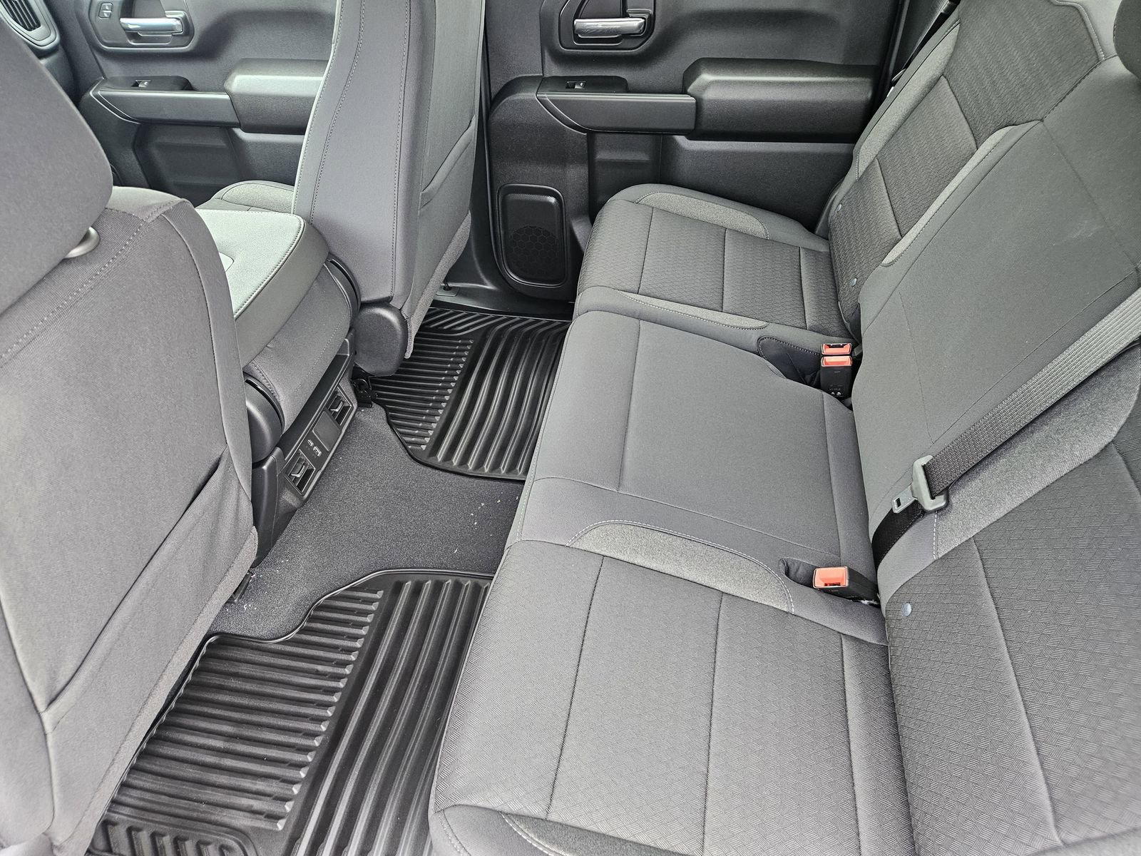 New 2026 Chevrolet Silverado 2500 Custom w/ Custom Value Package AWD/4WD image 29
