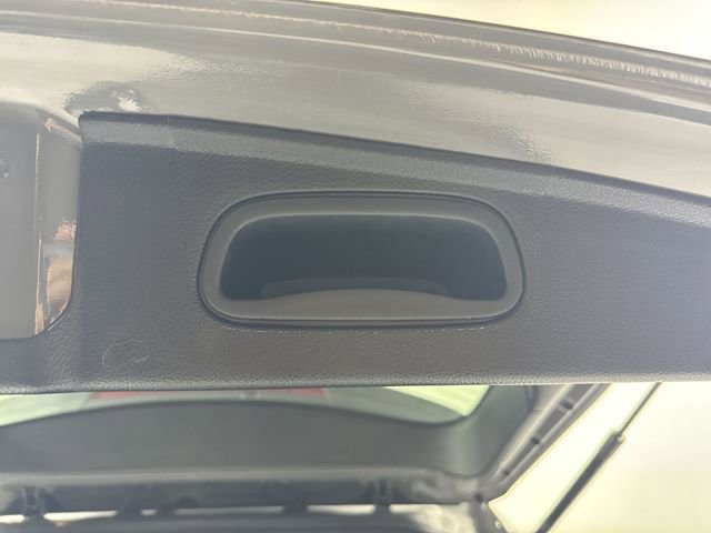 Used 2023 Dodge Durango SXT image 34