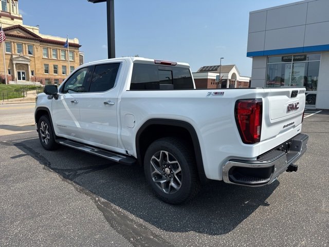 New 2026 GMC Sierra 1500 SLT w/ SLT Premium Plus Package image 3