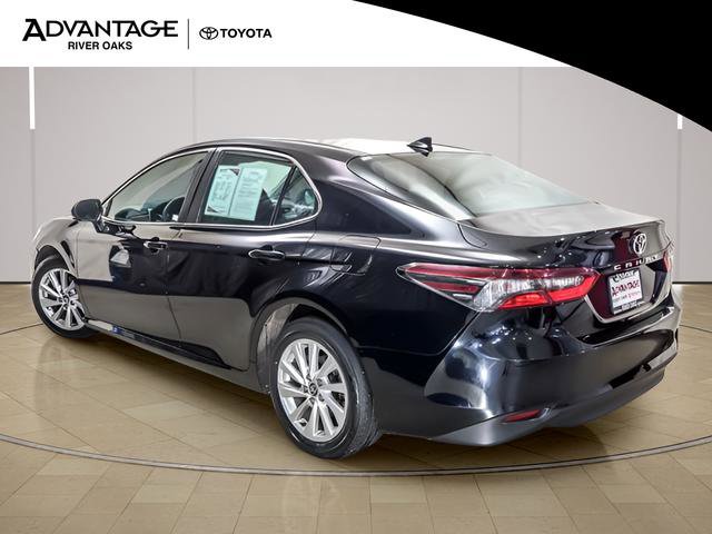 Used 2024 Toyota Camry LE FWD image 5
