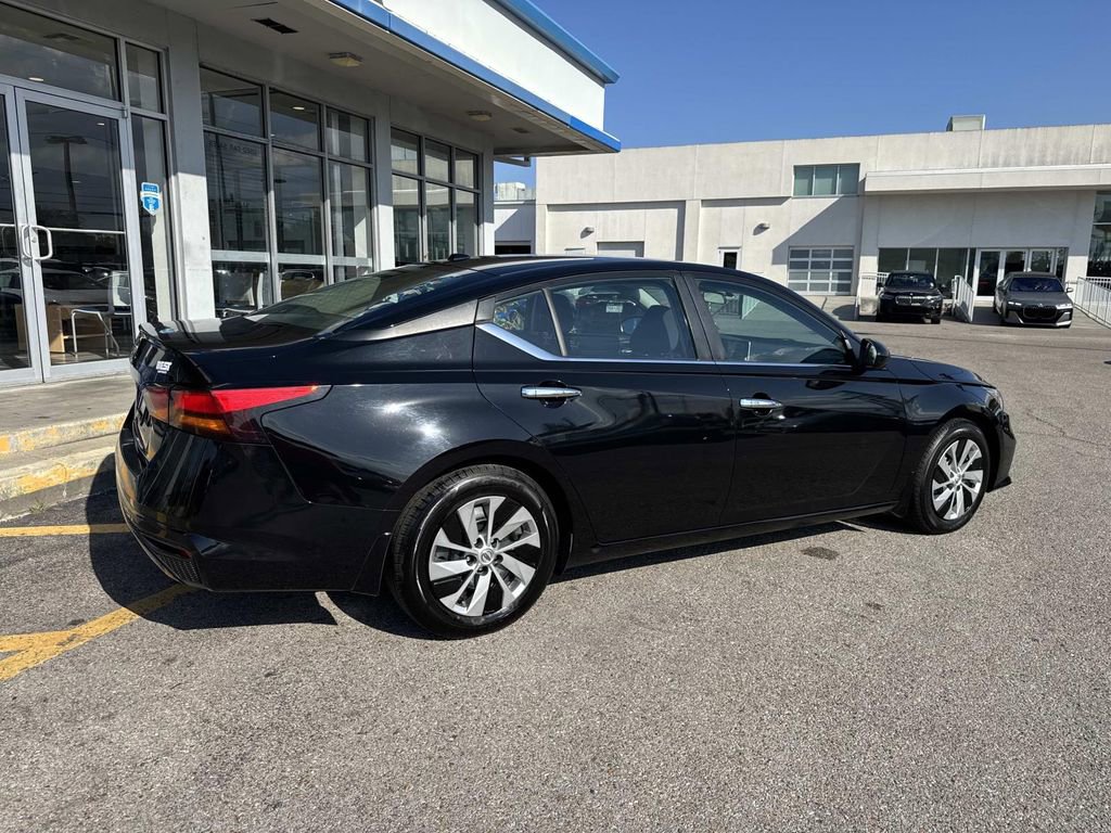 Used 2019 Nissan Altima 2.5 S image 8