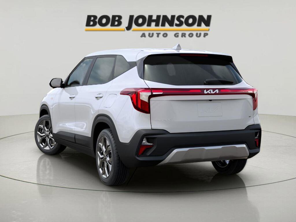 New 2026 Kia Seltos LX AWD/4WD image 6