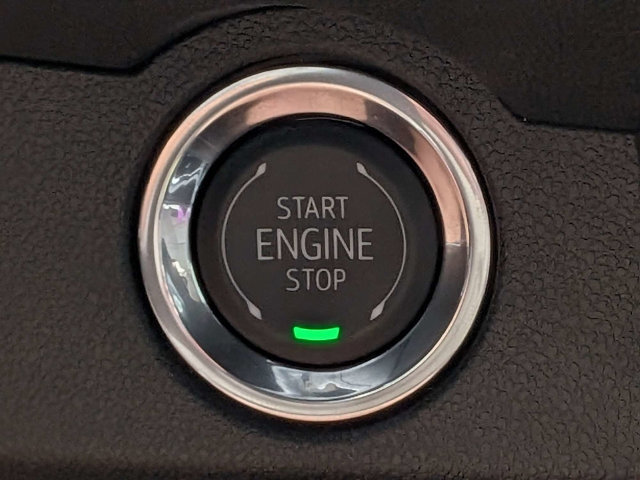 Used 2026 Chevrolet Traverse LT w/ Driver Confidence Package FWD image 33
