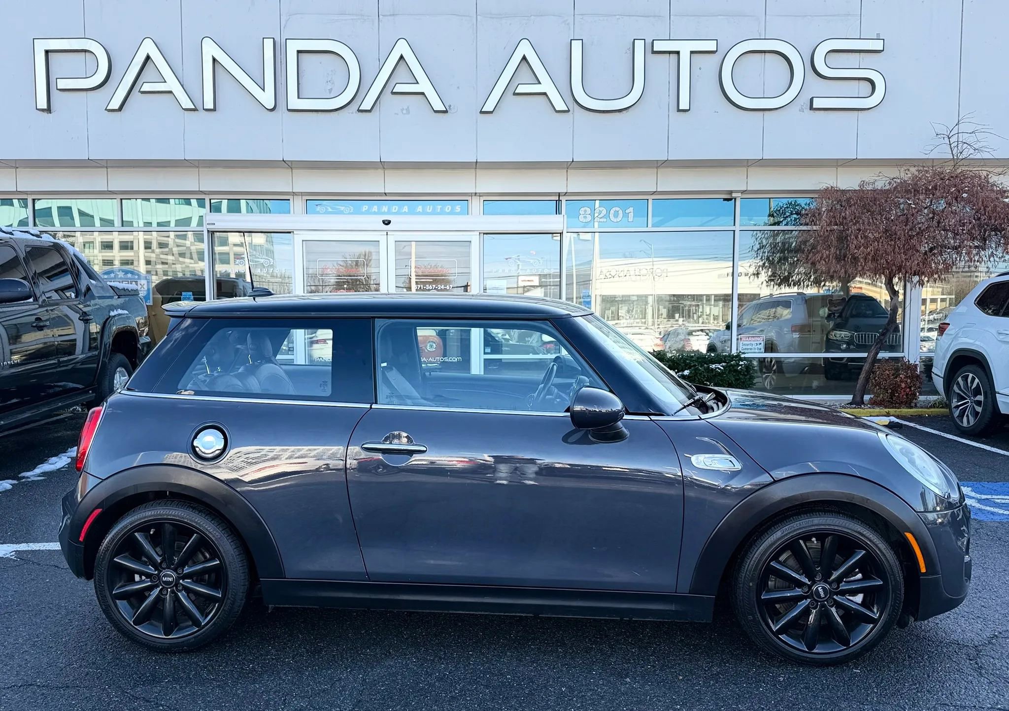 Used 2014 MINI Cooper S FWD image 8