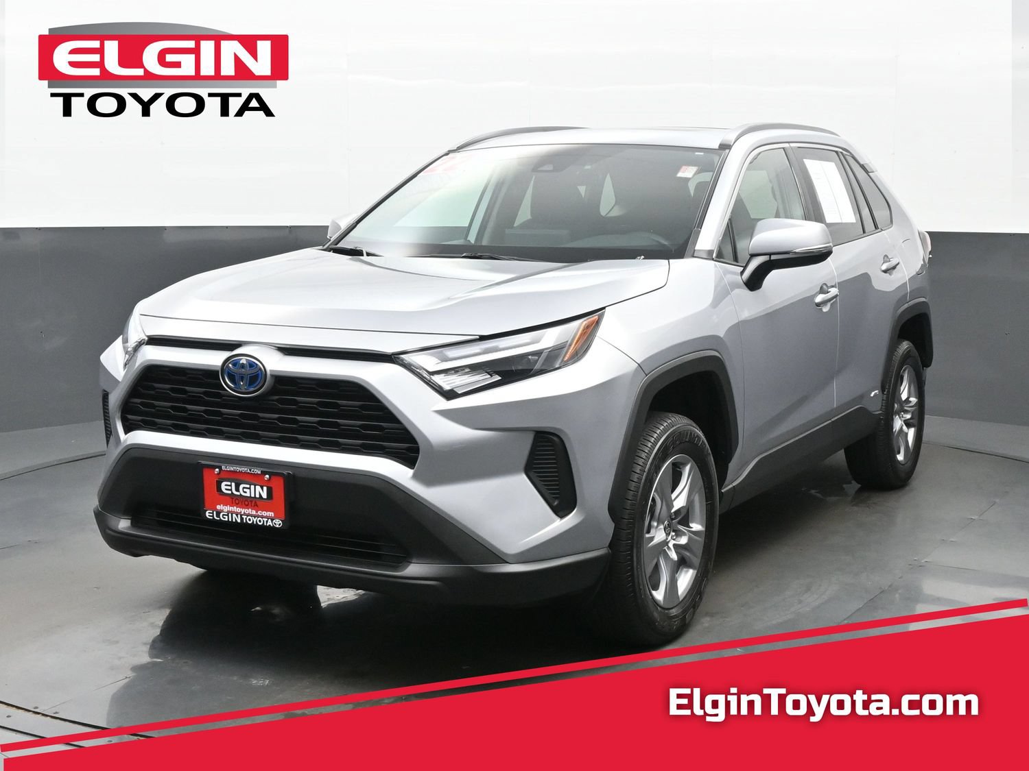Used 2022 Toyota RAV4 XLE w/ Convenience Package