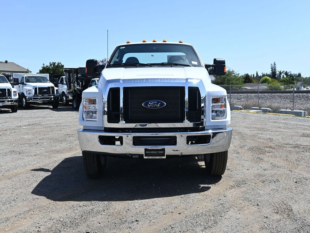 New 2027 Ford F650 2WD Regular Cab Super Duty image 2