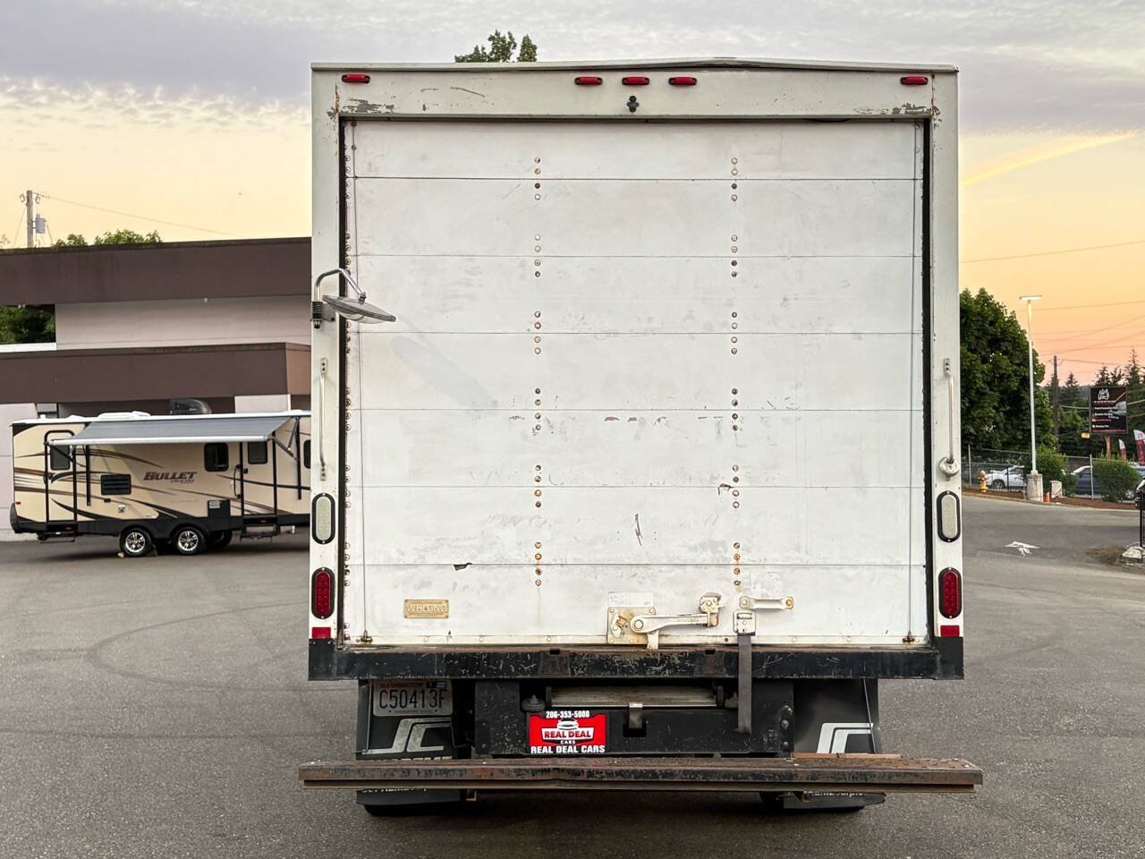 Used 2016 Ford E-350 and Econoline 350 Super Duty RWD image 4
