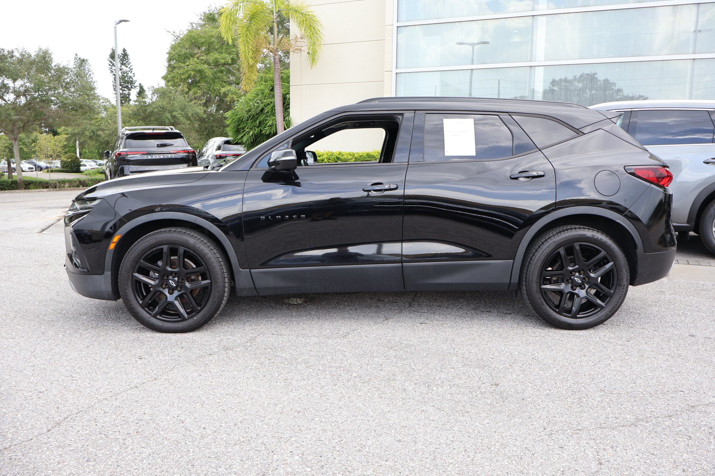 Used 2019 Chevrolet Blazer LT FWD image 5