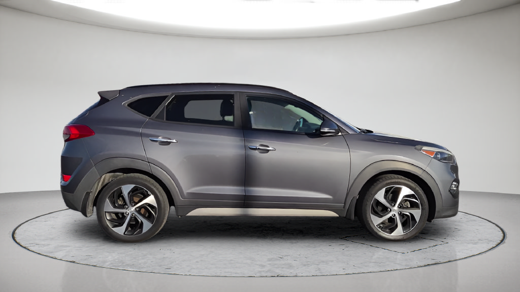 Used 2018 Hyundai Tucson Limited w/ Ultimate Package 02 AWD/4WD image 5