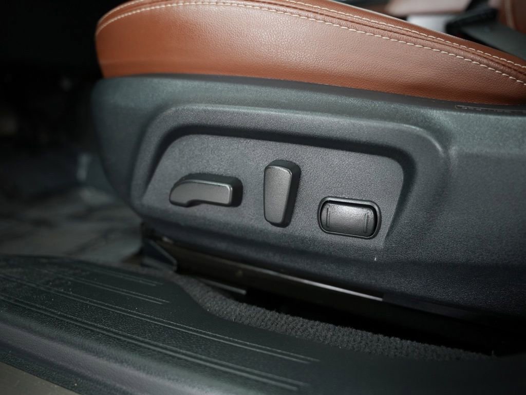 Used 2018 Subaru Outback 2.5i Touring AWD/4WD image 46
