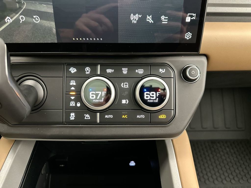 New 2026 Land Rover Defender 130 X AWD/4WD image 22