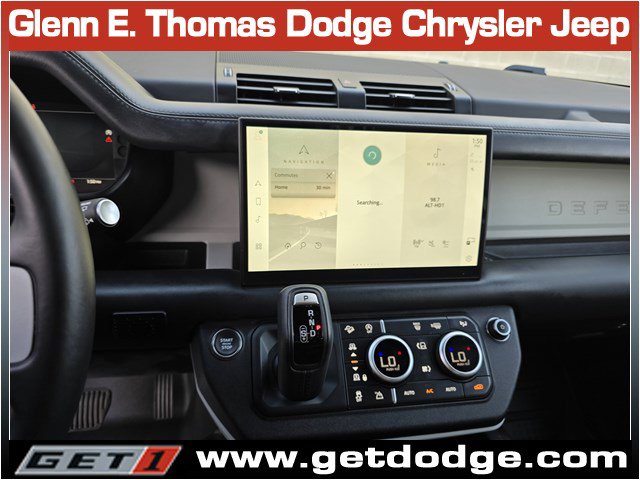 Used 2024 Land Rover Defender 130 X-Dynamic SE image 14