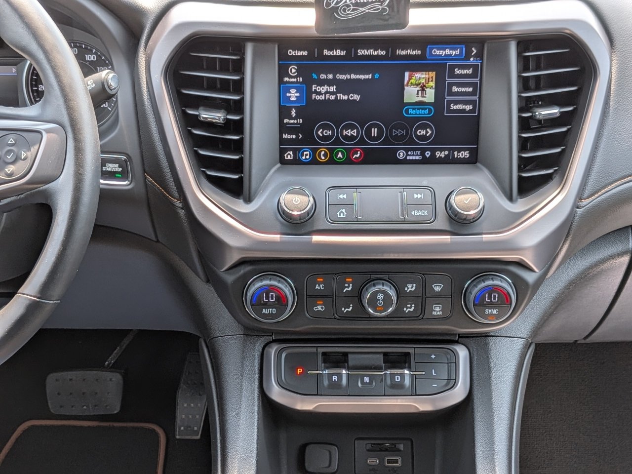 Used 2022 GMC Acadia AT4 w/ Preferred Package AWD/4WD image 21