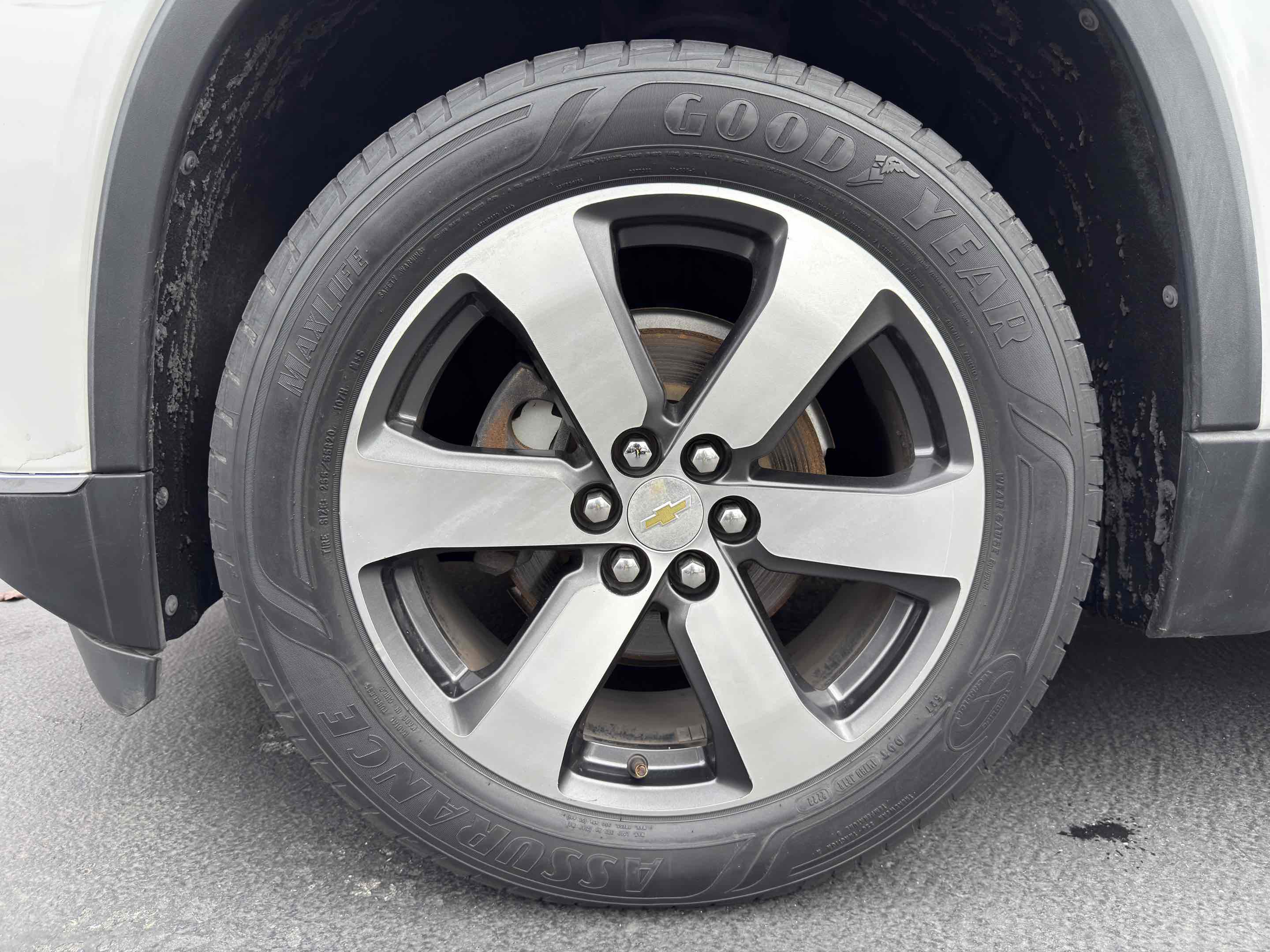 Used 2019 Chevrolet Traverse LT w/ LT Premium Package image 12