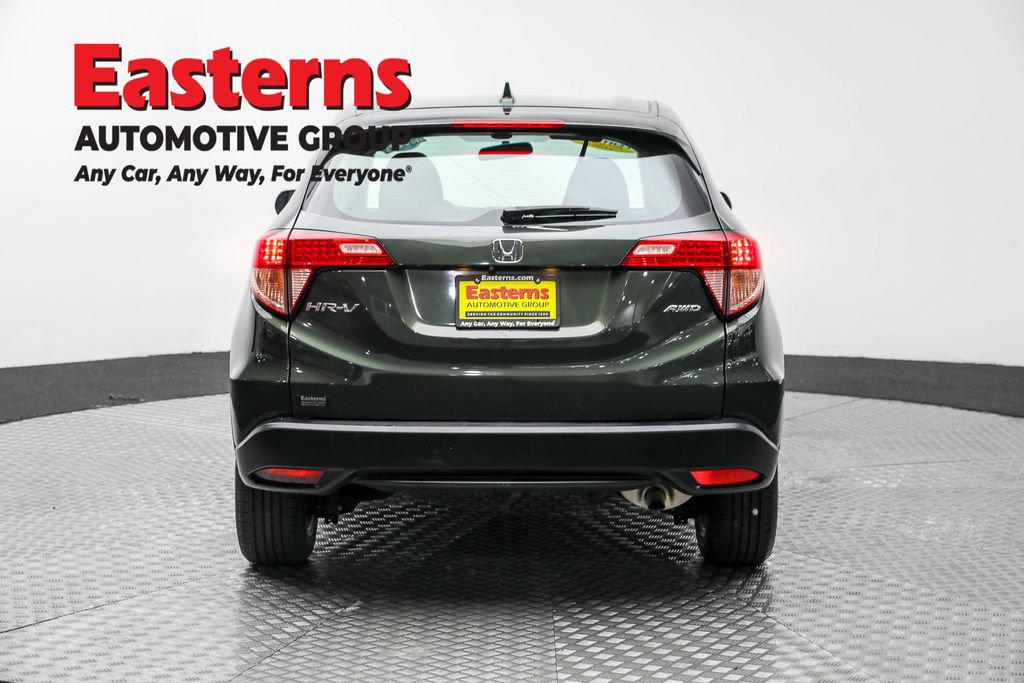 Used 2018 Honda HR-V LX image 6