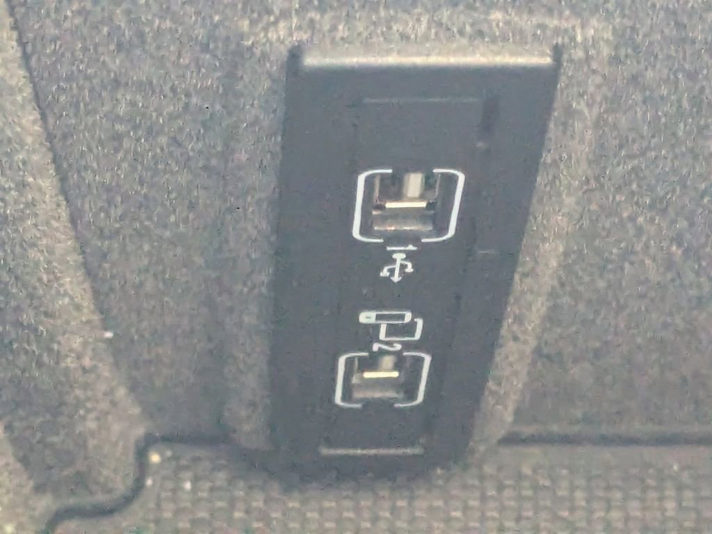 Used 2017 Mercedes-Benz GLS 450 4MATIC image 10