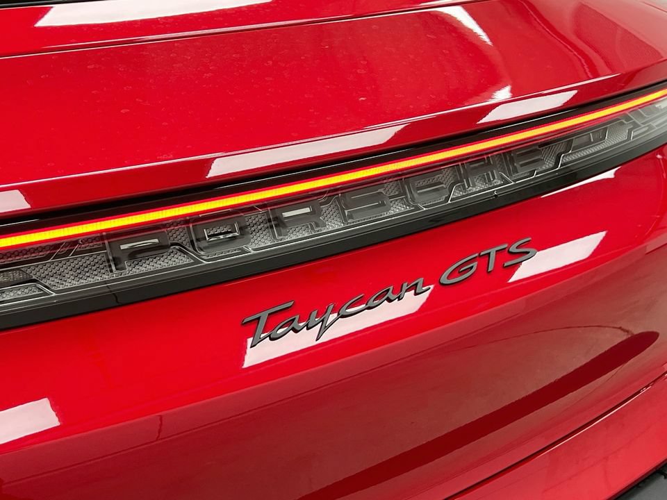 New 2026 Porsche Taycan GTS AWD/4WD image 34