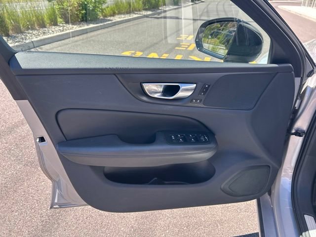 Certified 2023 Volvo S60 B5 Plus w/ Climate Package AWD/4WD image 21