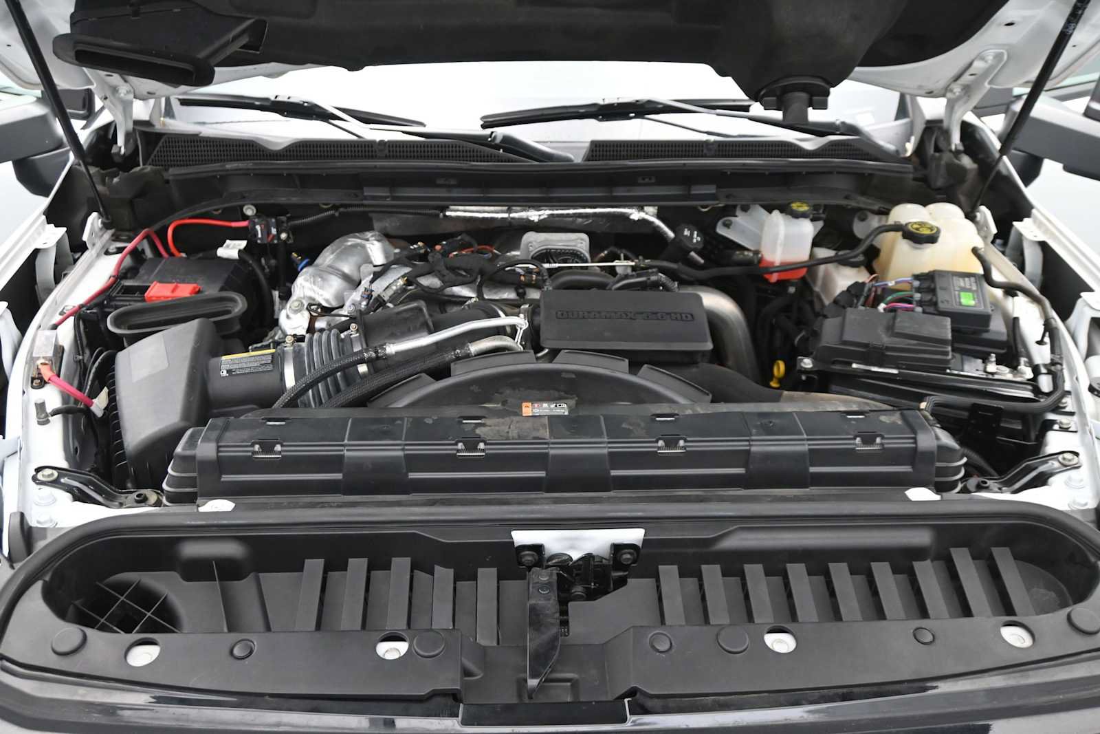 Used 2024 GMC Sierra 2500 AT4 w/ AT4 Preferred Package AWD/4WD image 25