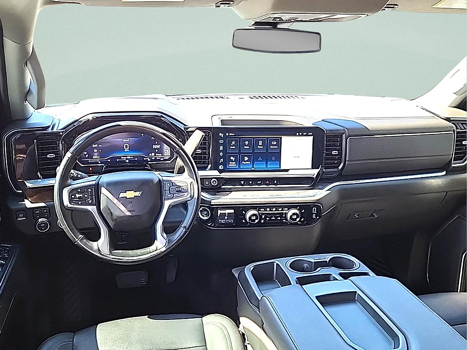 Used 2024 Chevrolet Silverado 2500 LTZ AWD/4WD image 15